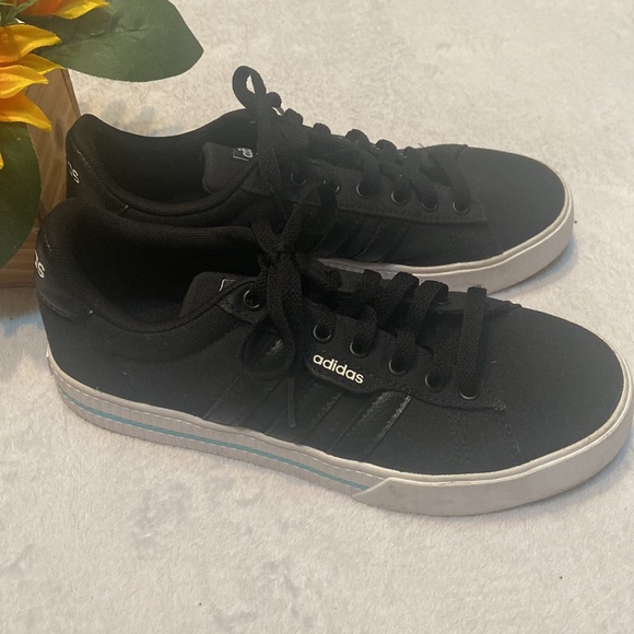 ADIDAS CANVAS Size 5 1/2 Black Sneakers - Picture 2 of 14